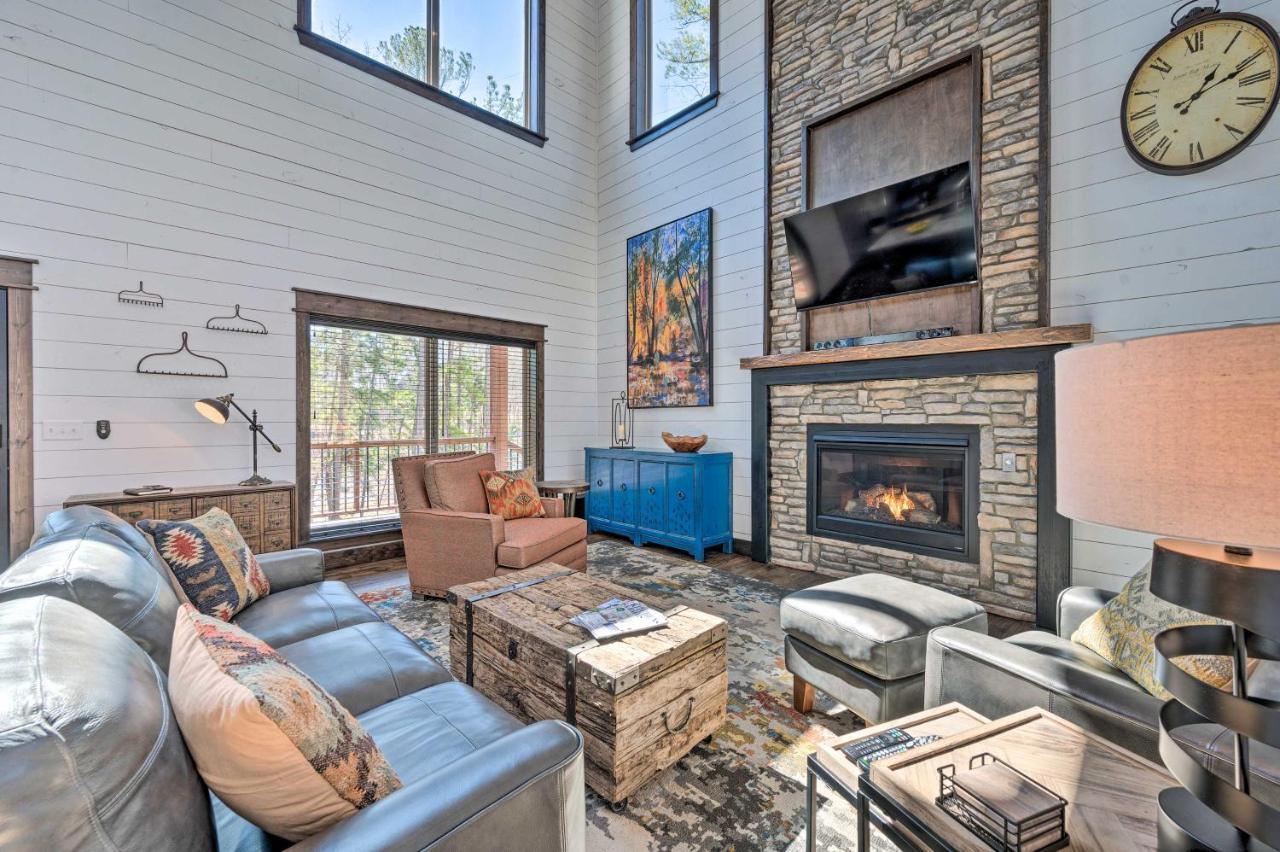 Luxury Cabin Getaway 1 Mi To Broken Bow Lake! Экстерьер фото